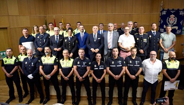 Foto de familia en el Millán Picazo