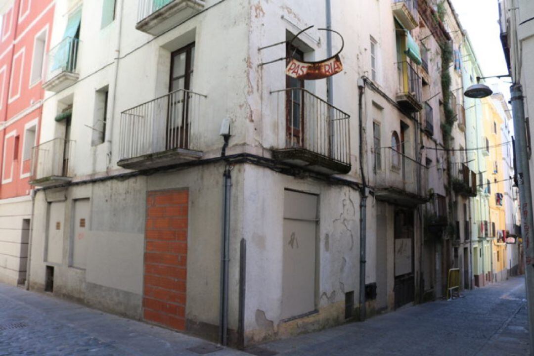 Un dels edificis ja enderrocats del Barri Vell