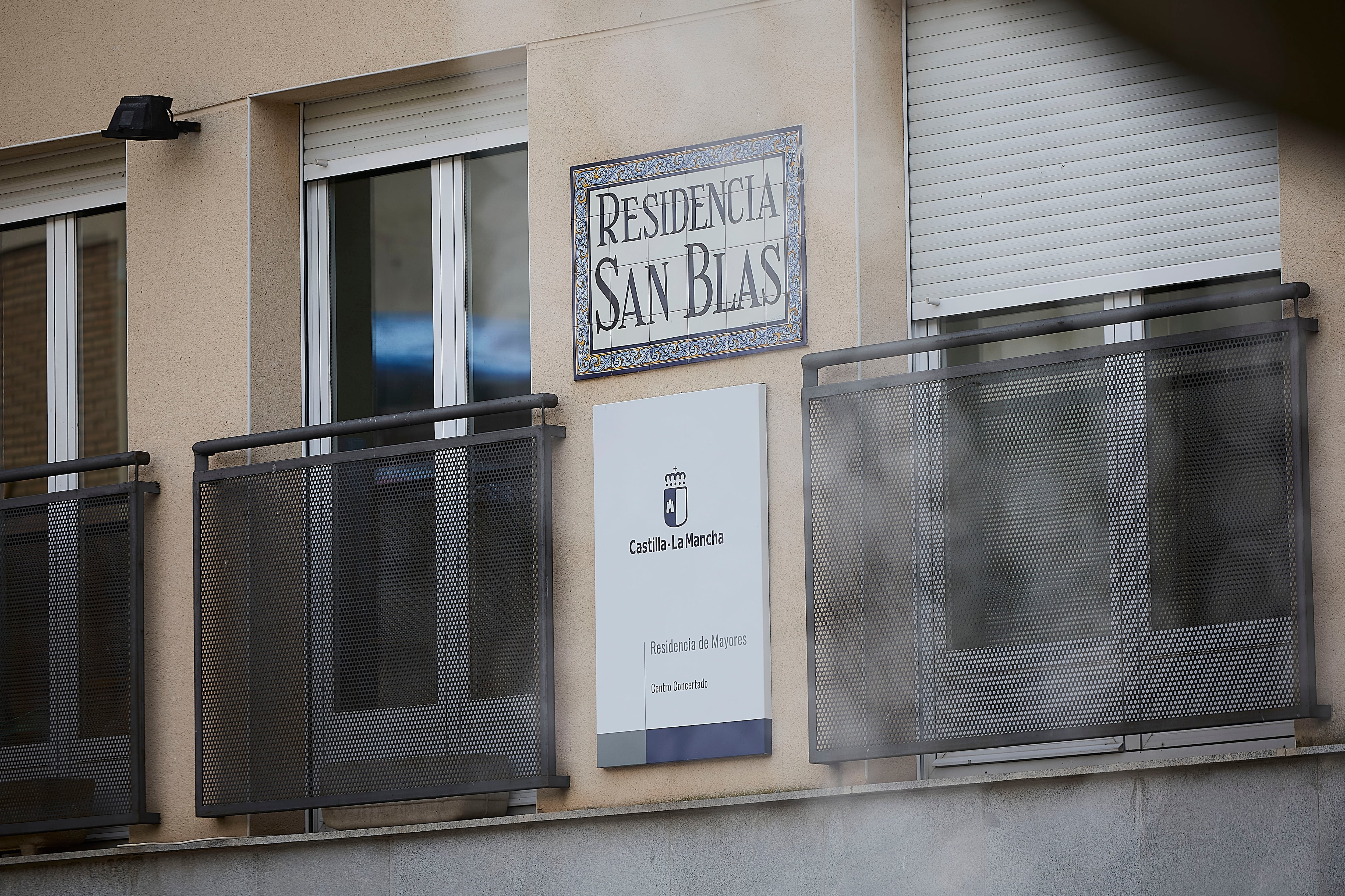 Vista de la residencia San Blas cuyo sótano se ha inundado y les ha dejado sin ascensor ni calefacción