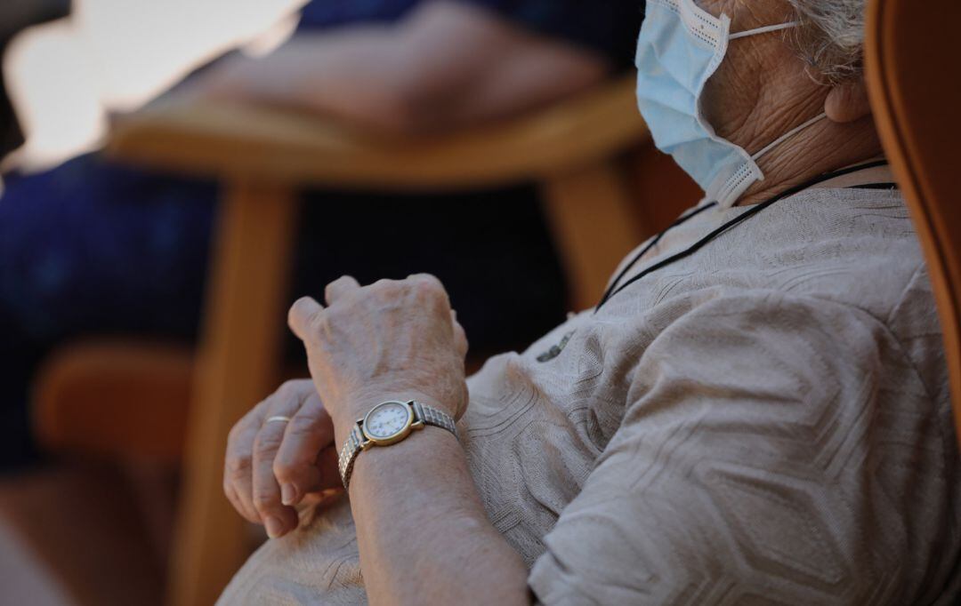 A Catalunya, des de l'inici de la pandèmia, han mort vora 8.800 avis residents, la majoria dins dels centres, i 33.000 s'han contagiat de COVID