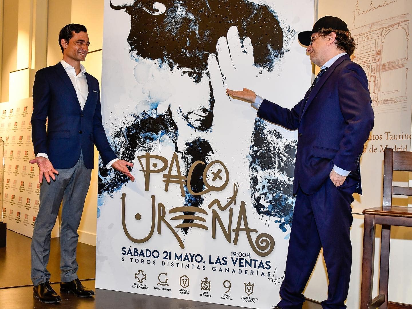 Andrés Calamaro realiza el cartel para la corrida de toros de Paco Ureña en Las Ventas