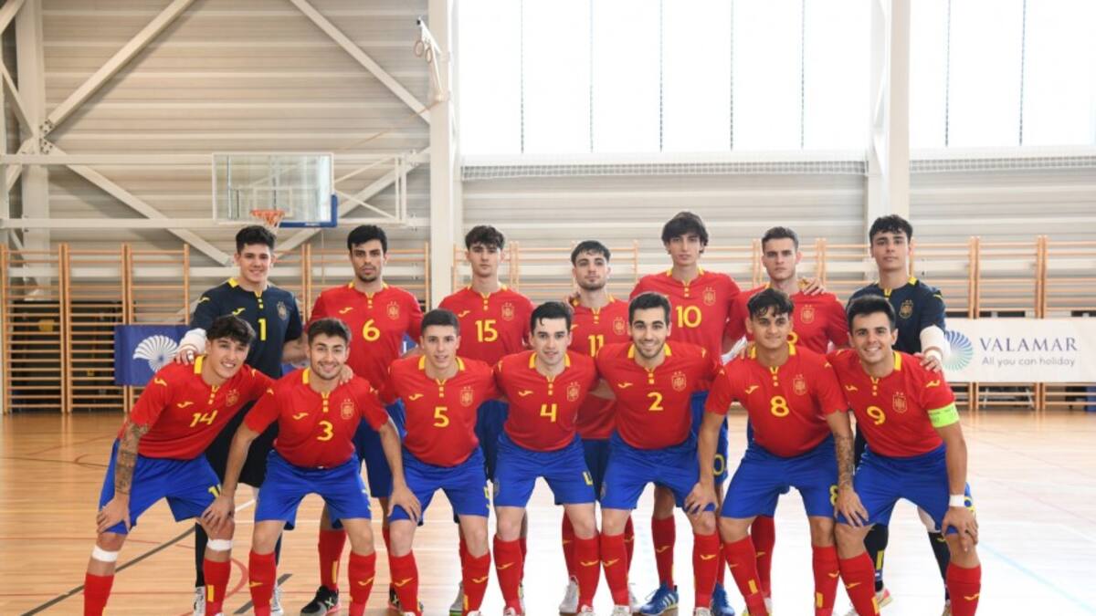 El segoviano Eloy de Pablos prepara con España el Europeo sub-19 de fútbol sala