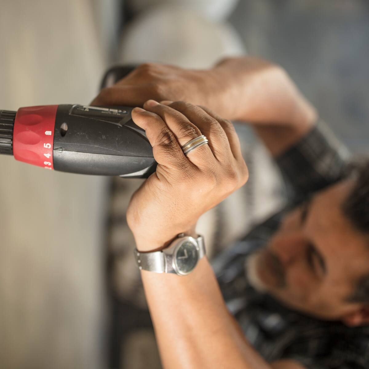 ¿Estás pensando en comprar un taladro? Un ferretero explica el uso real que le vas a dar a lo largo de tu vida