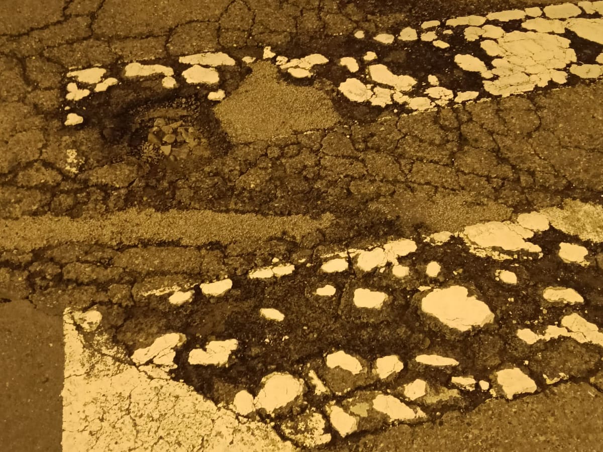 El PSOE exige un plan de asfaltado en Jaca y mejora en los accesos a los pueblos