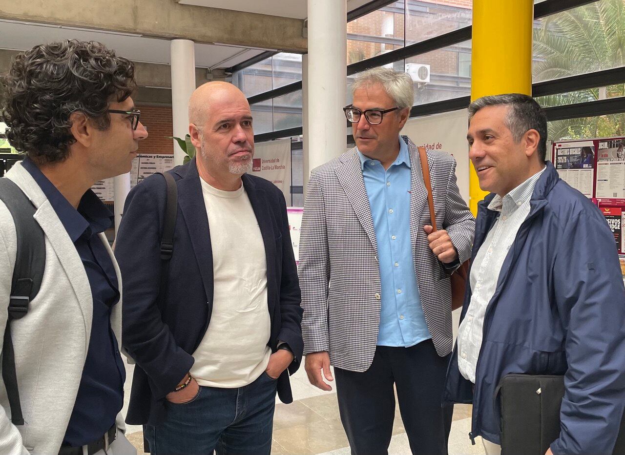 Jornadas de Estudios Jurídicos de CCOO. El secretario general de CCOO, Unai Sordo, junto al secretario general de CCOO CLM, Javier Ortega.