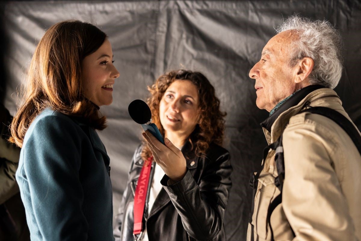 Mireia Oriol, Paqui ramos y Juanjo Millás