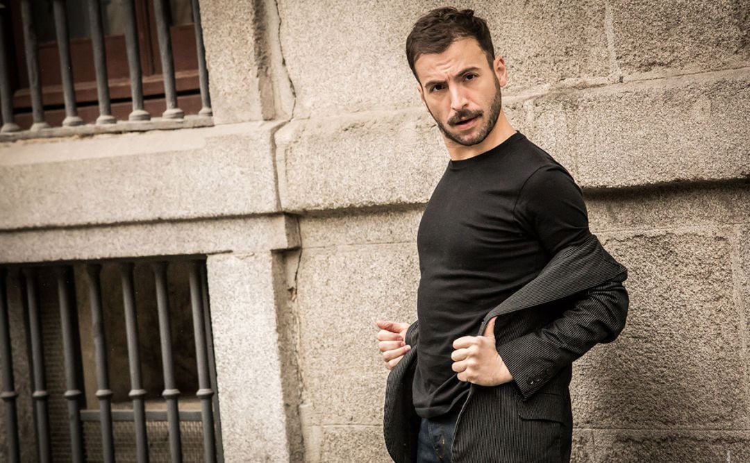 Marco Flores estrena ‘Rayuela’, desde la celebración y la reflexión