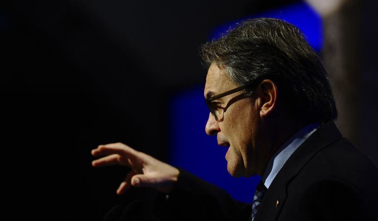 Catalonia's regional president Artur Mas gestures during a press conference at the Generalitat Palace in Barcelona, Spain, Tuesday, Nov. 11, 2014. The Catalonia region's president was riding a wave of enthusiasm among independence seekers Monday, a day af