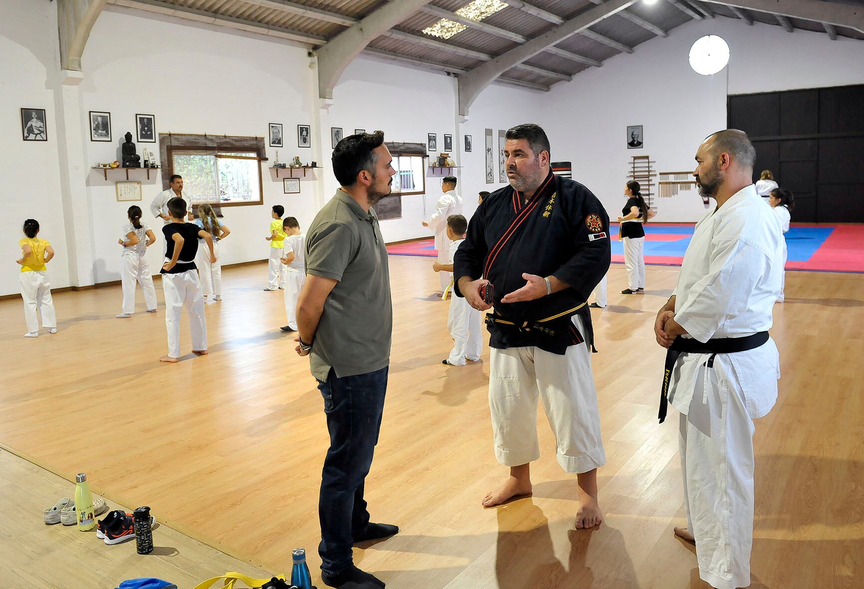 Jesús Alba durante su visita al gimnasio de la Asociación Kyu Shin Kan”