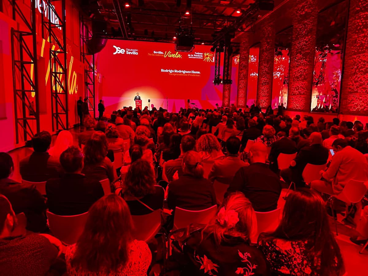 La Diputación de Sevilla reúne al sector turístico en Madrid para "vivir" el destino provincia