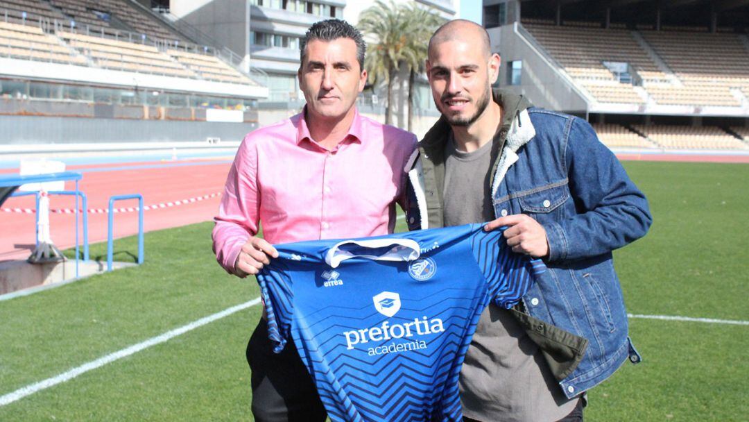 Antonio Sánchez junto a Edu Villegas el día de su presentación 