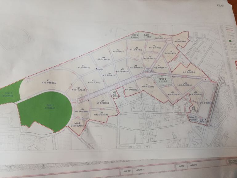 Imagen del plano sobre el terreno a construir en Alicante