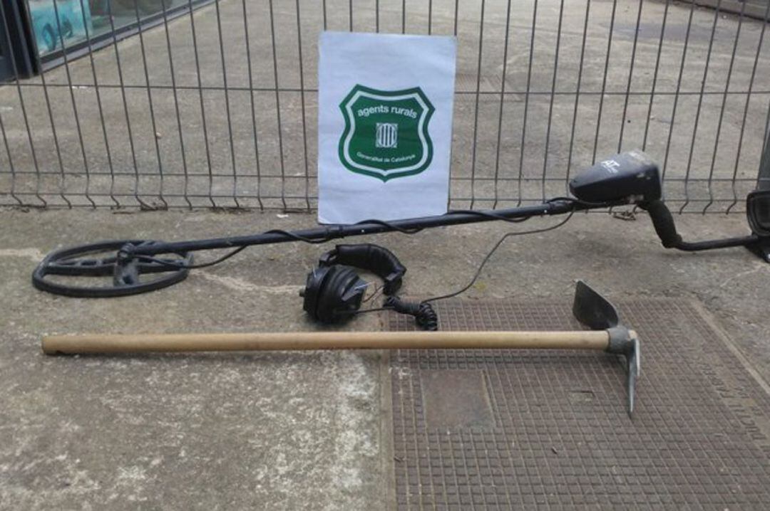 El detector comissat pels Agents Rurals a Ullastret