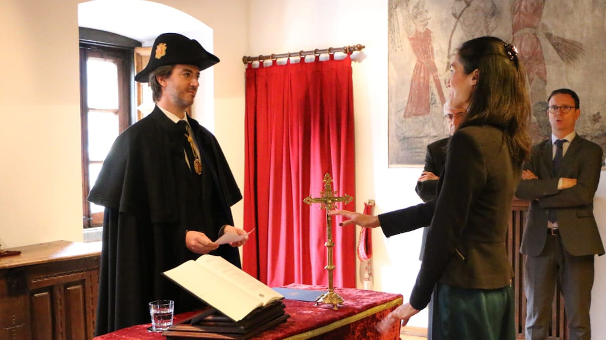 Dimiteix una de les noves inspectores de l'APDA