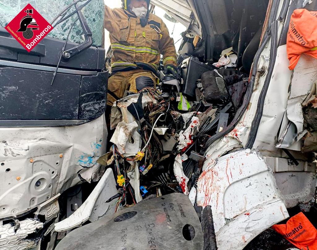 Accidente en la AP-/ a la altura de Crevillent