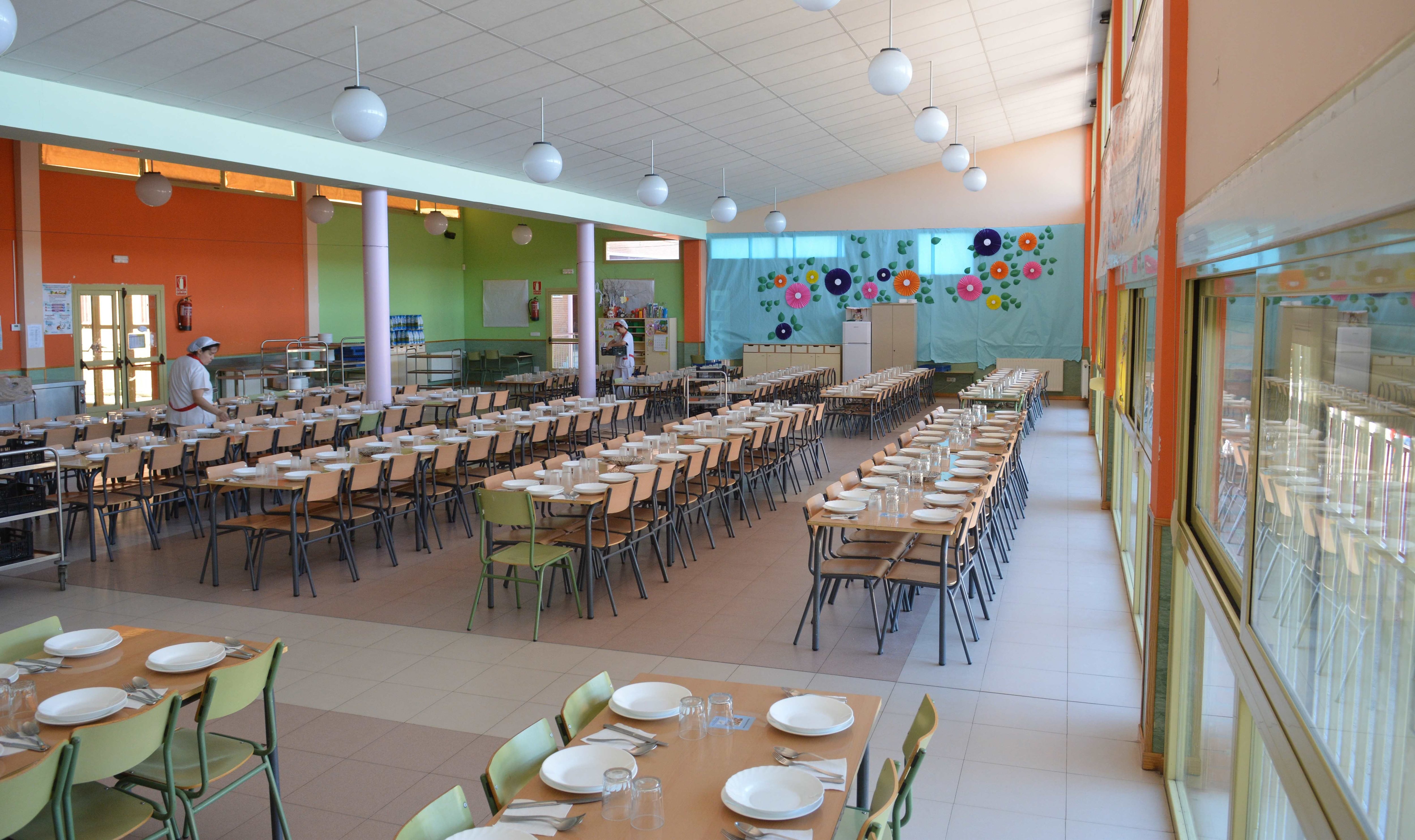 Comedor escolar en un centro educativo