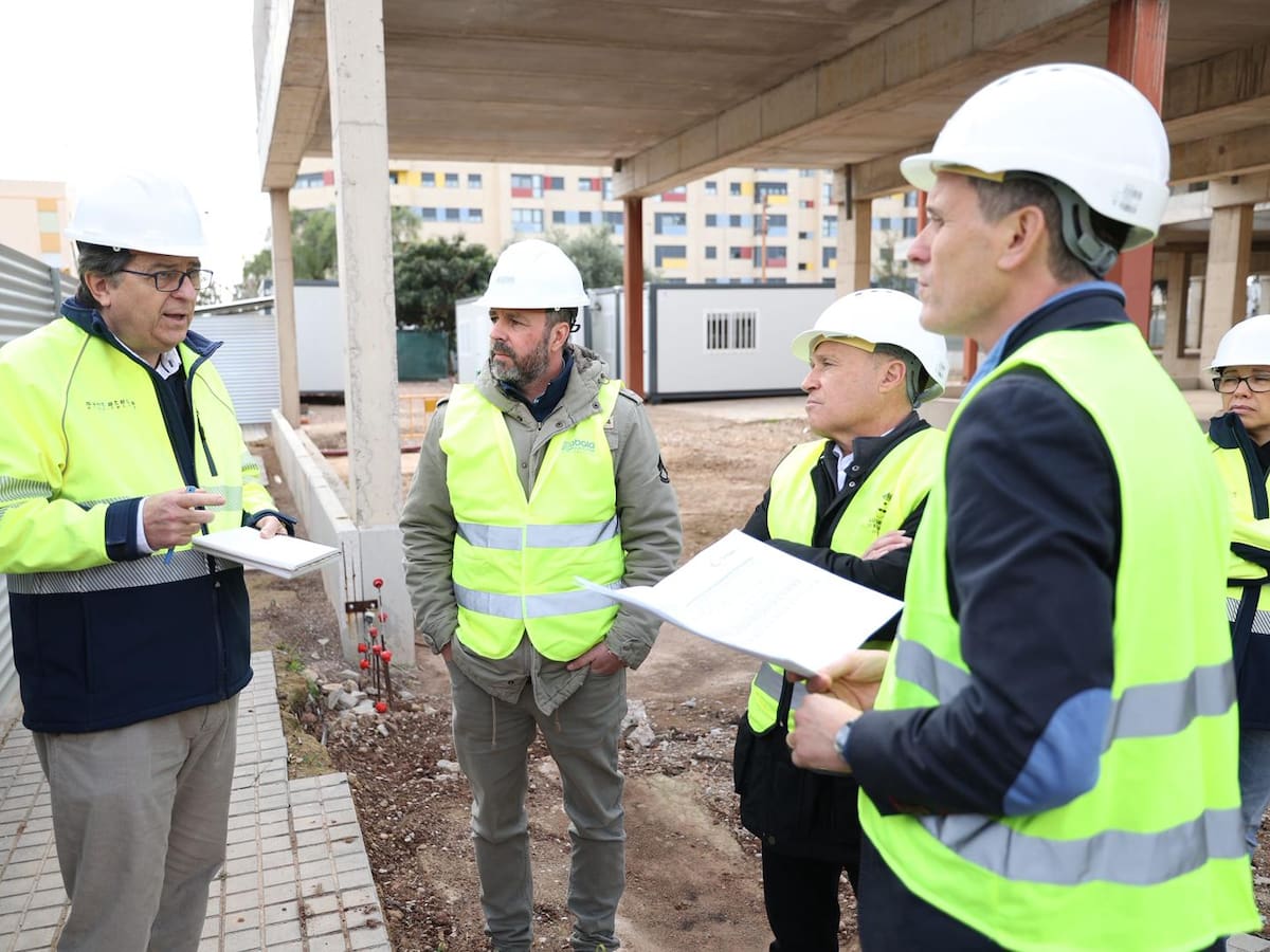 Las obras del IES Jaume I y CEE Hortolans avanzan según los plazos previstos en Burriana