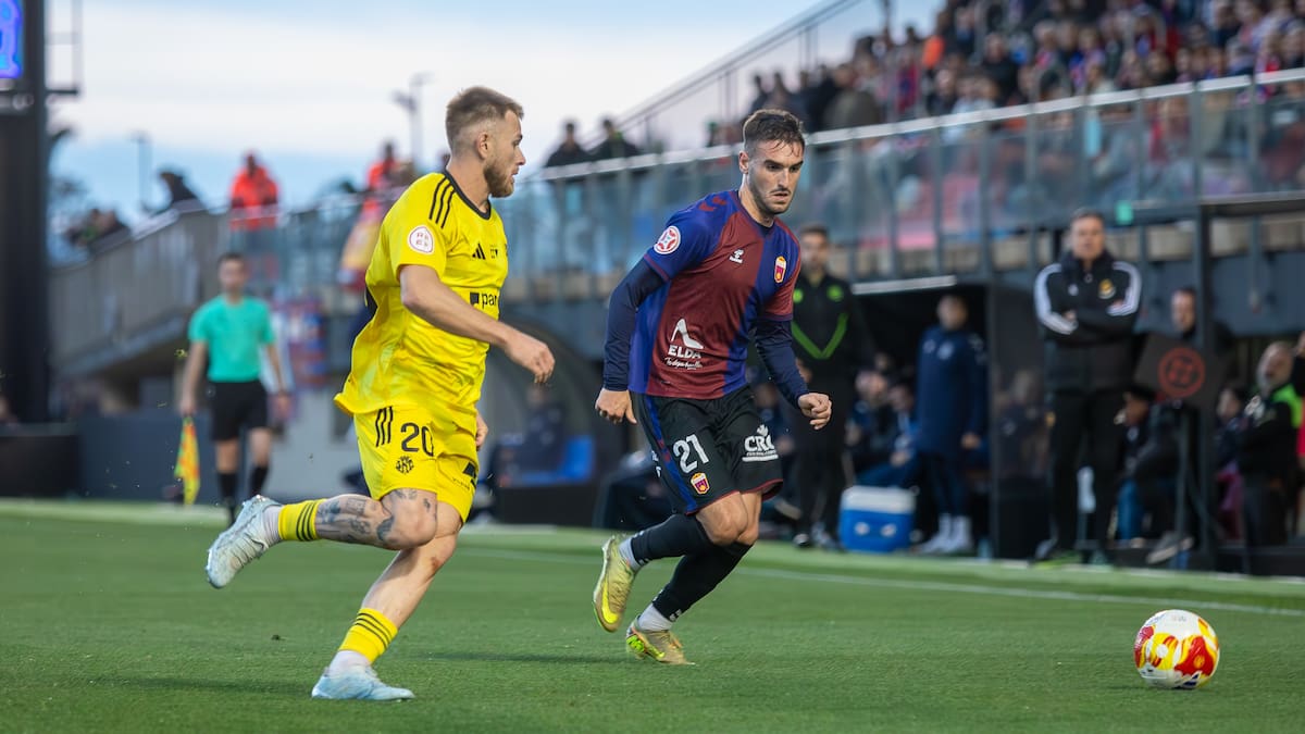 David Ruiz, futbolista del Eldense, antes de visitar a la S. D. Tarazona