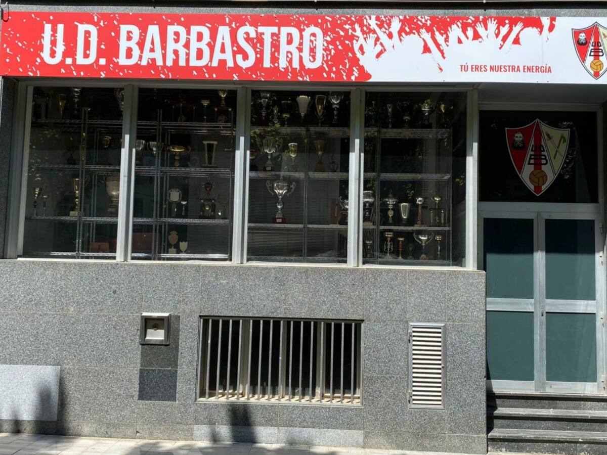 La UD Barbastro inicia la campaña de socios