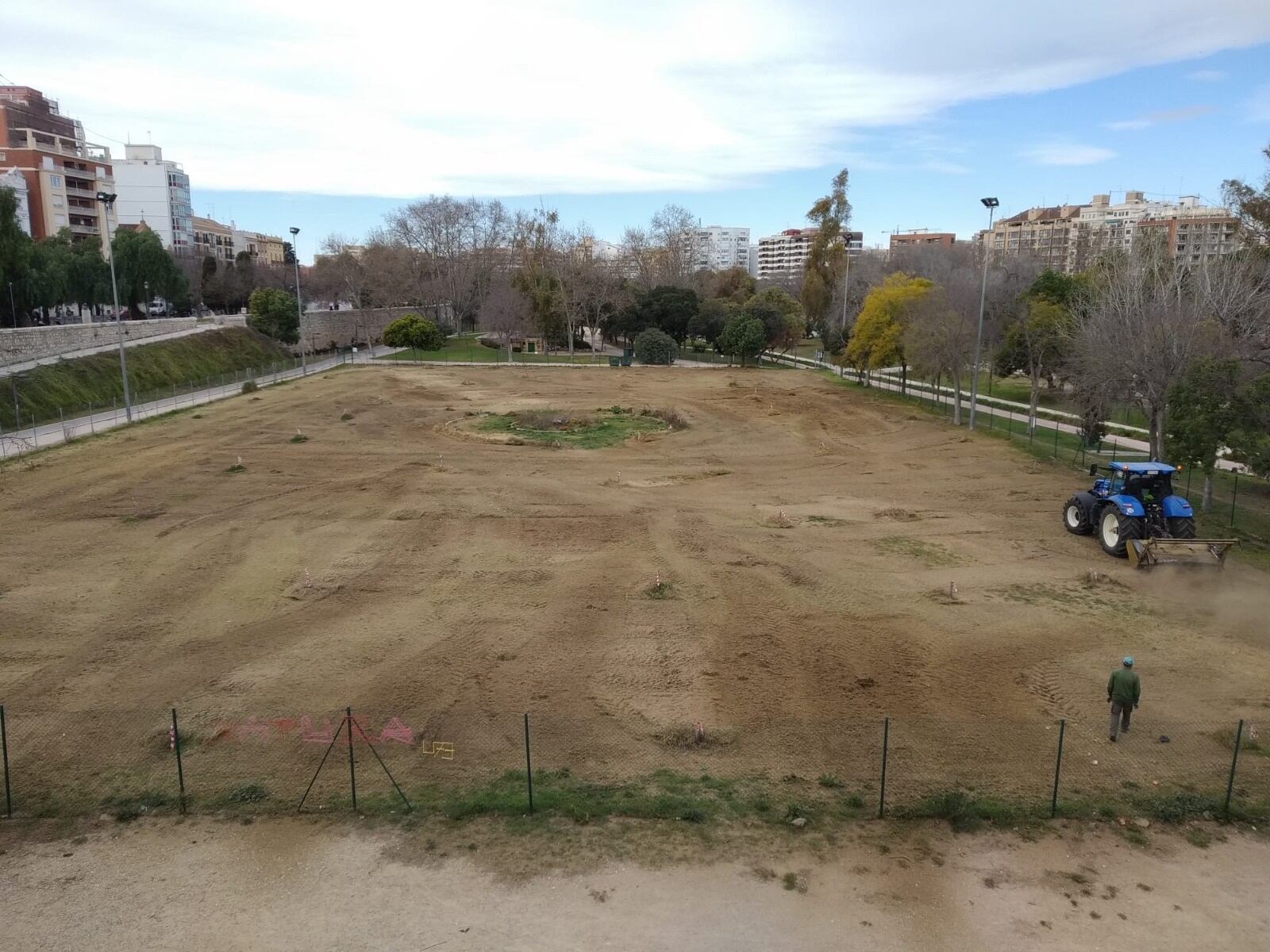 Jardín del tramo VI del río Turia