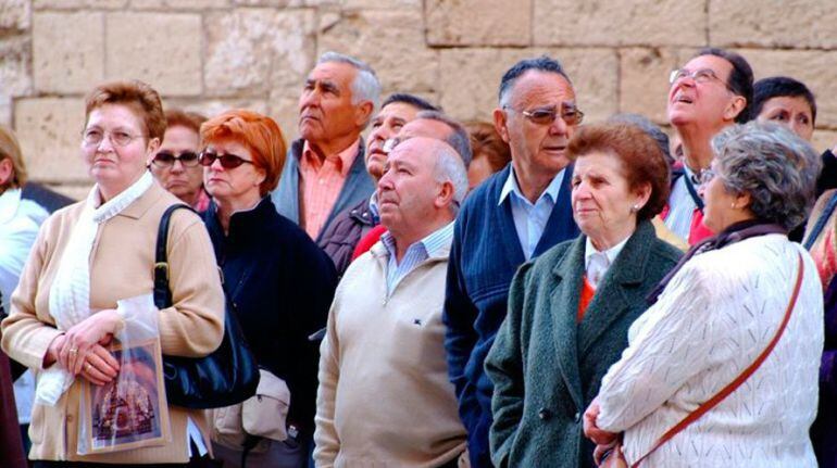 Grupo de jubilados y pensionistas  