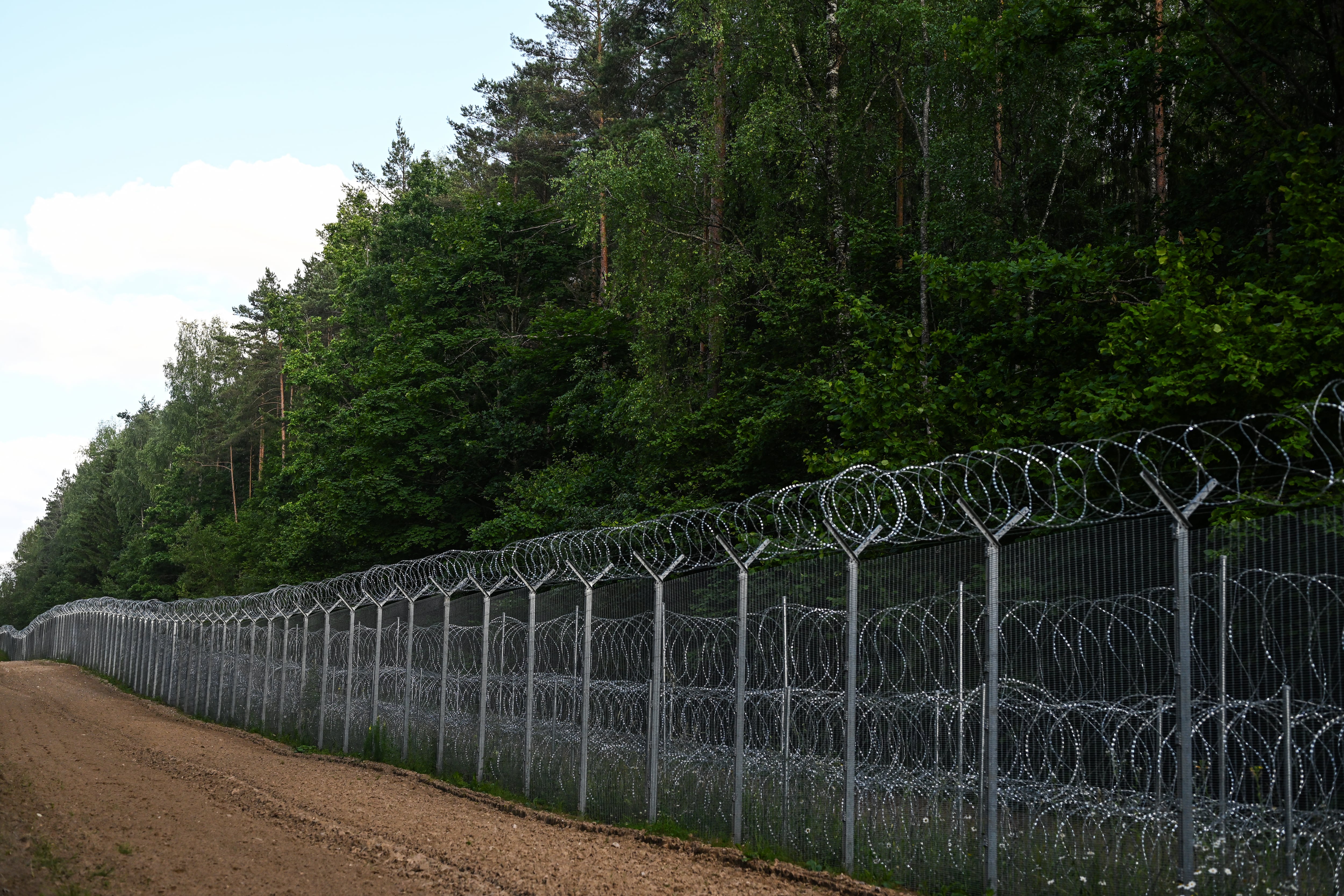 Imagen de la frontera que separa Lituania de Bielorrusia