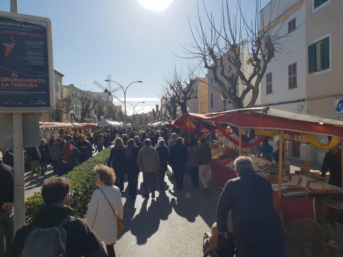 Ballades, mercats i torrades per donar la benvinguda a Sant Antoni