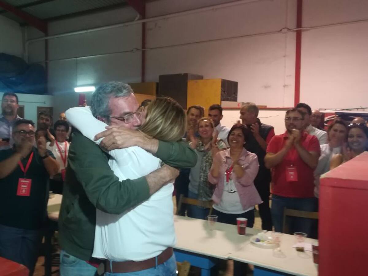 Corujo arrebata el Cabildo a San Ginés y Echedey podría ser alcalde de Arrecife