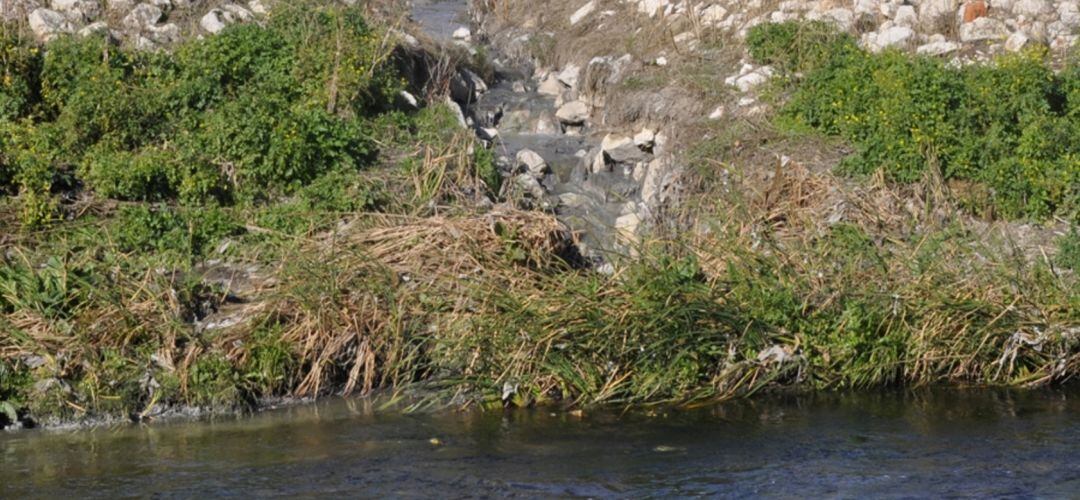 Los vertidos de aguas fecales en el río Manzanares desde Getafe