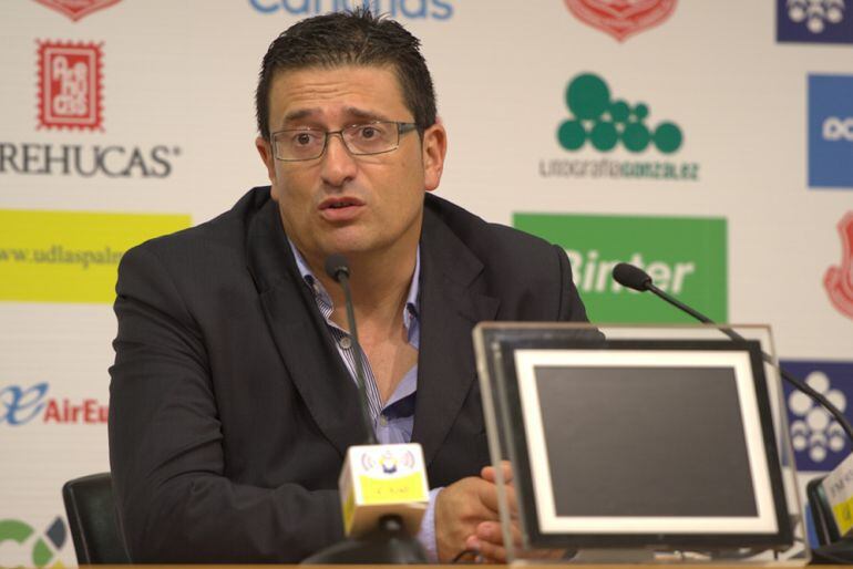 Iñaki Aonso no seguirá al frente del Compostela