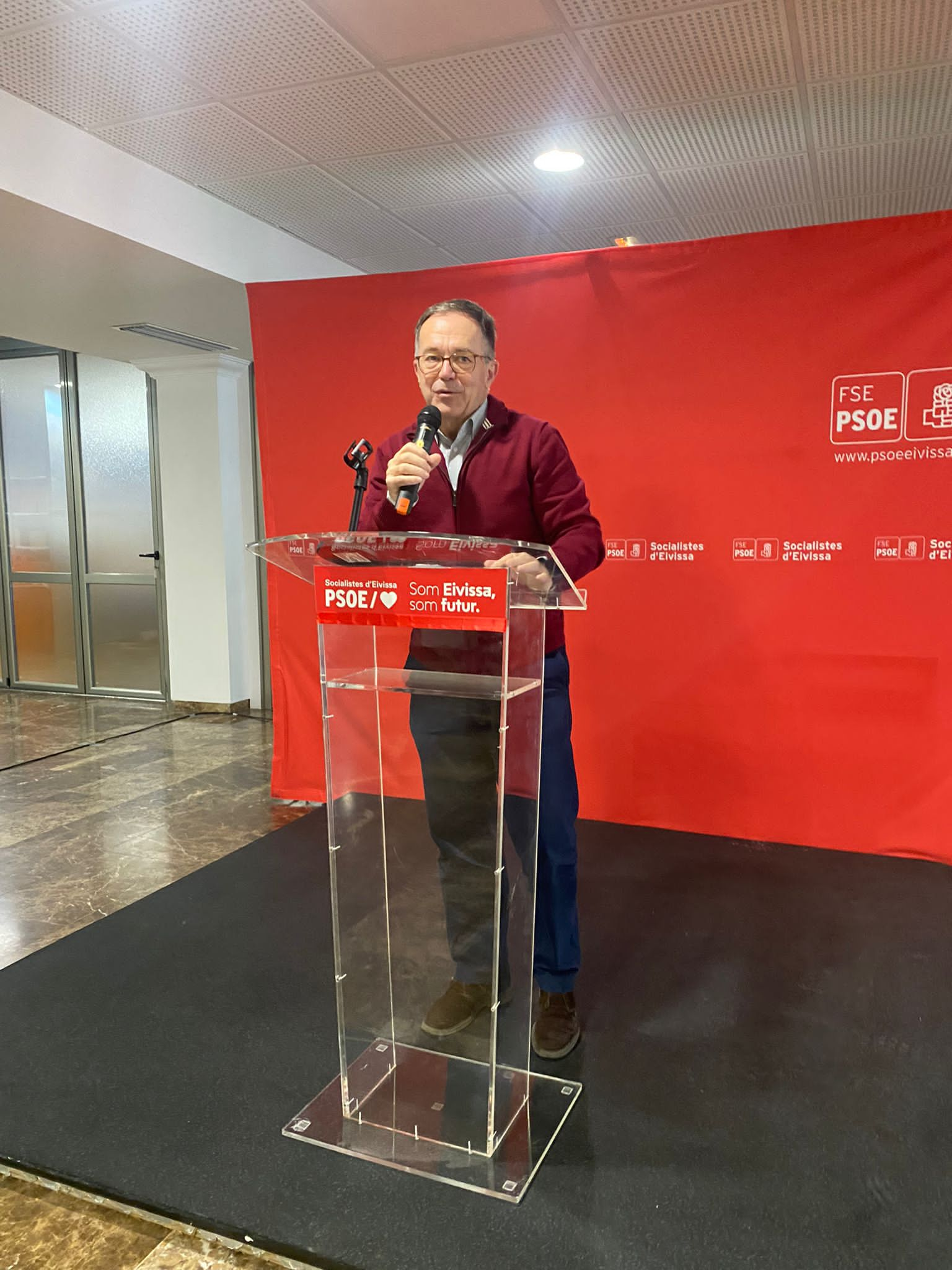 Josep Marí Ribas en un acto con afiliados del partido