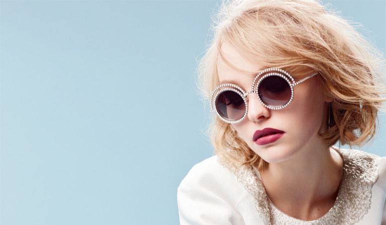 Lily-Rose Depp en la nueva campaña de Chanel.