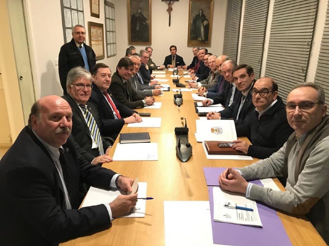 Reunión de las hermandades el pasado viernes en Sevilla