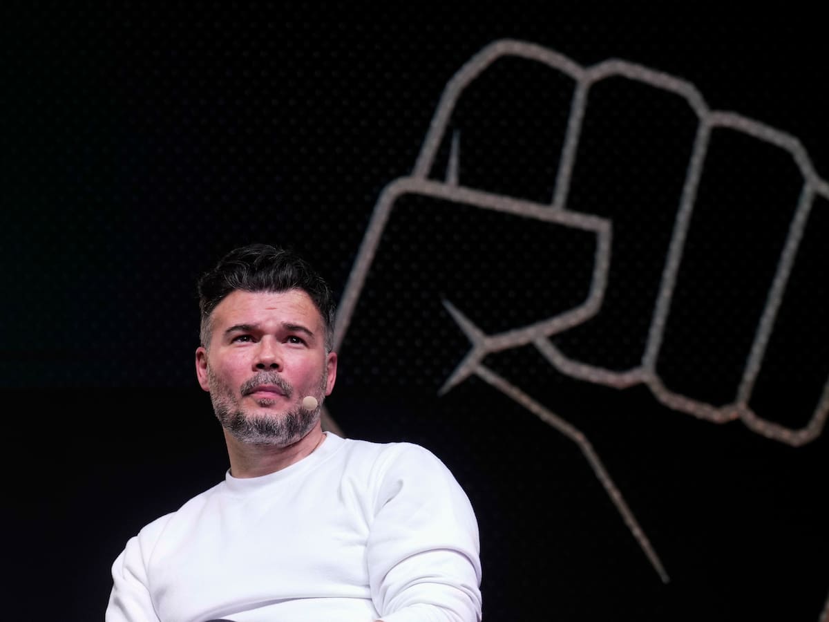 Aroca avisa a la izquierda tras el acto de Rufián: "Sería lamentable que el mueble principal que se quiera salvar sea el sillón"