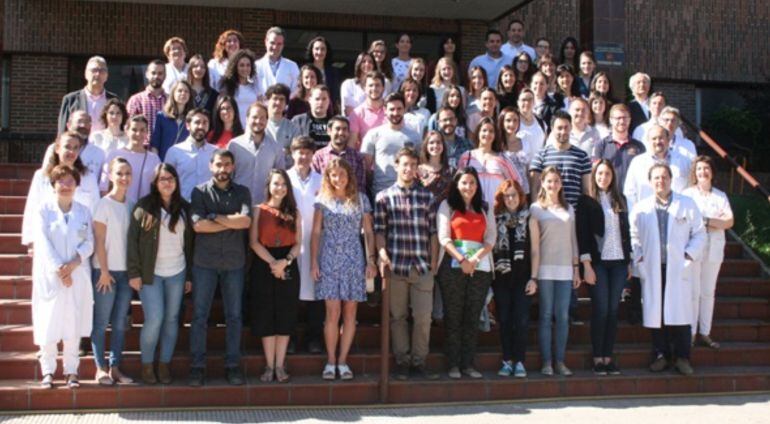 Foto de familia con los nuevos residentes de Albacete