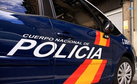 Una unidad de la policía nacional