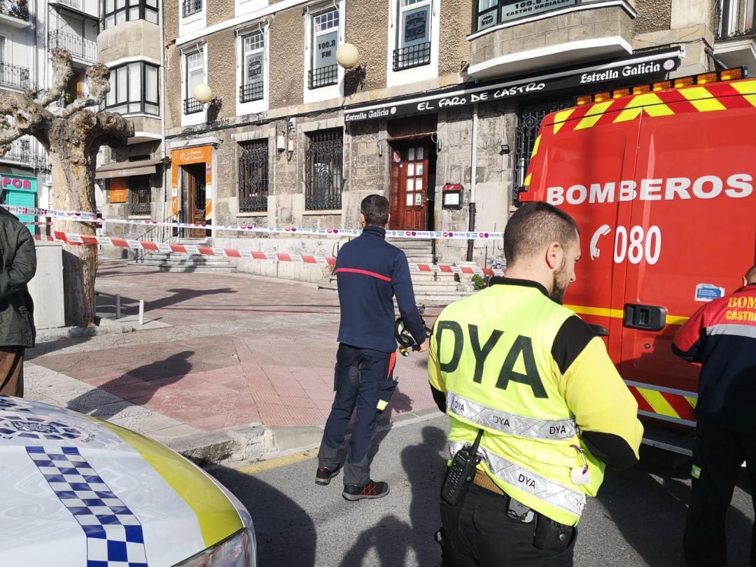 Edificio desalojado en La Plazuela.