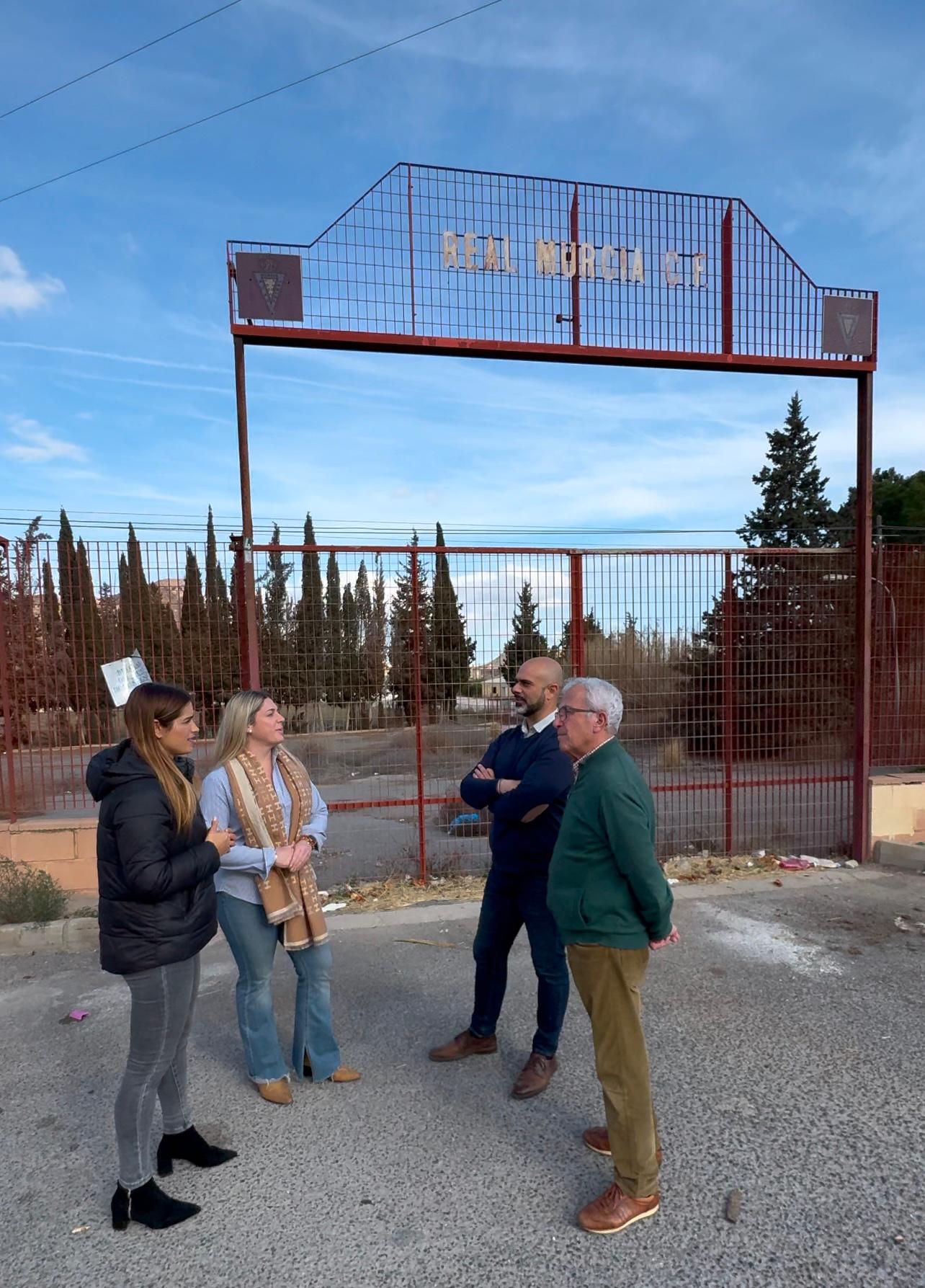 Instalaciones deportivas en la pedanía murciana de Cobatillas