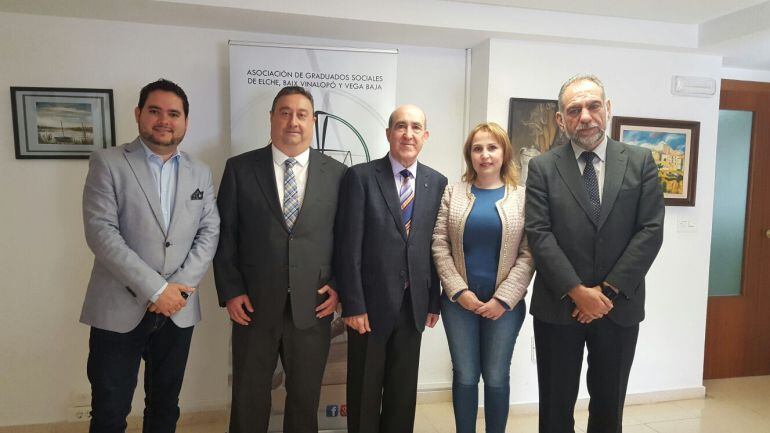 Reunión de Ciudadanos con los Graduados Sociales