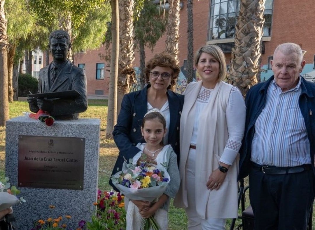 Imagen que ha compartido Noelia Arroyo junto a Manuel Ardil