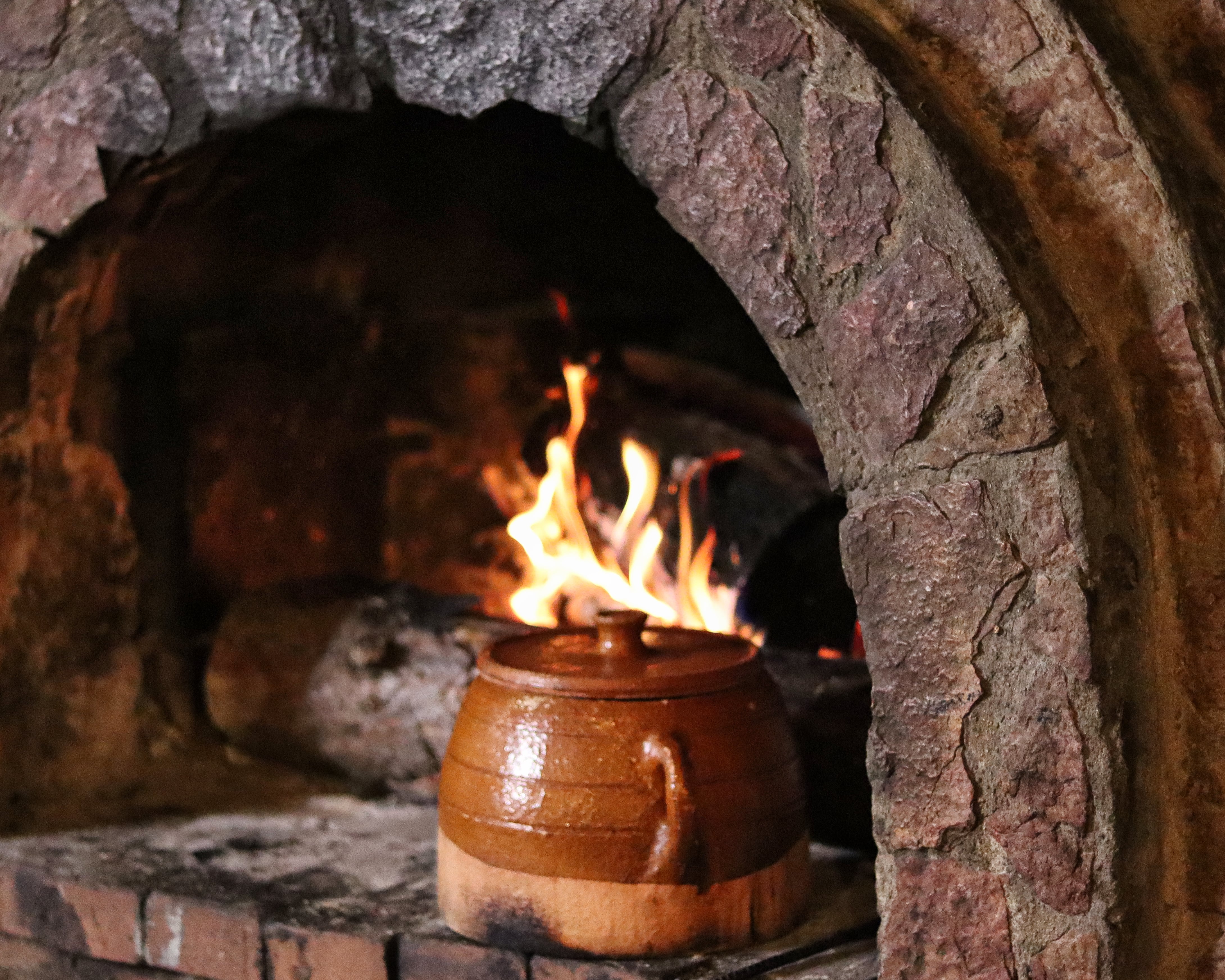 La cocina del Mesón Sierra Alta es tradicional retocada con una visión más actual.