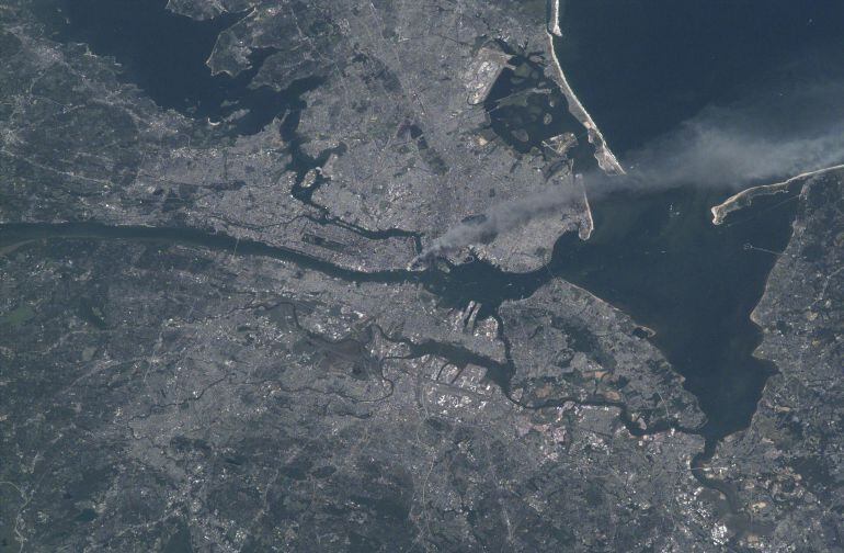 Vista de los atentados de Nueva York desde la ISS.