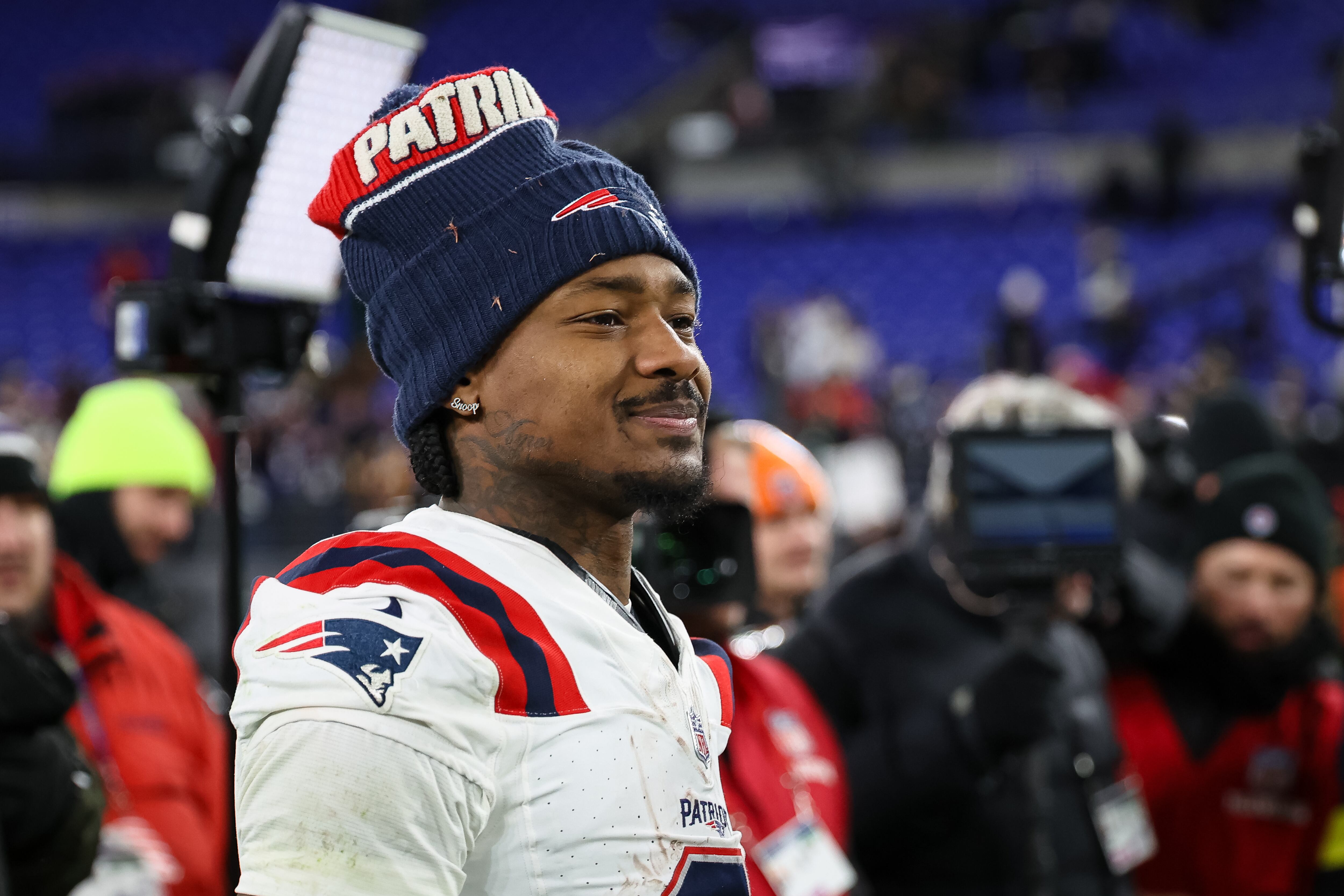 BALTIMORE, MD - DECEMBER 21: Stefon Diggs #8 of the New England Patriots reacts after the game against the Baltimore Ravens at M&T Bank Stadium on December 21, 2025 in Baltimore, Maryland. (Photo by Scott Taetsch/Getty Images)