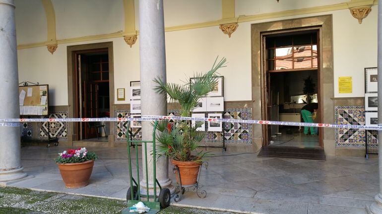 Dependencias del Registro Municipal en el Ayuntamiento de Granada donde se ha producido un pequeño incendio 