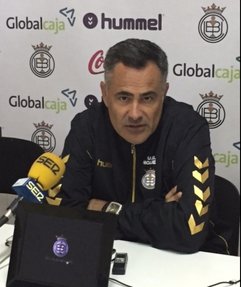 Manuel Calleja, enrtenador del Conquense