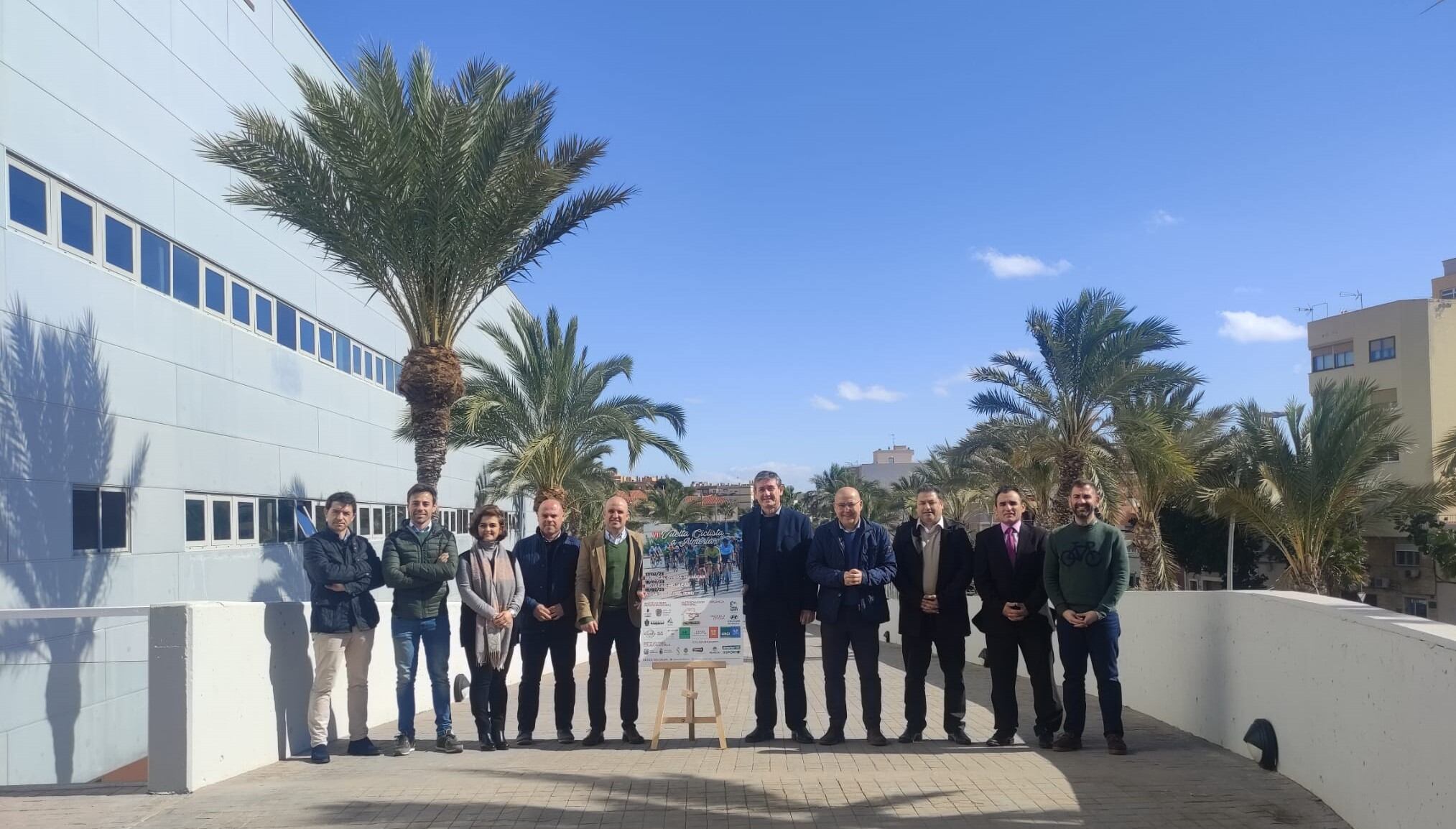 La VII Vuelta Ciclista a Almería parte desde la Diputación.