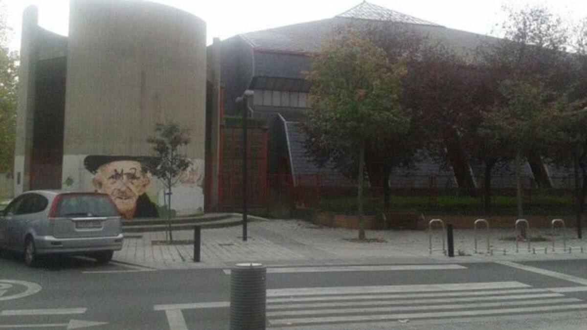 Las instituciones rectifican y levantan el plazo de 72 horas para dar luz verde al Memorial del 3 de marzo