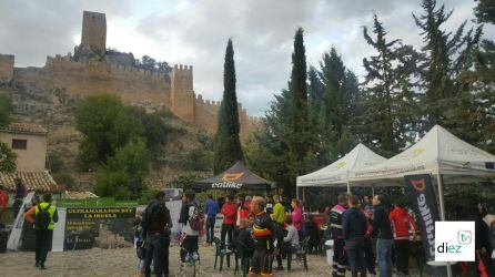 El año pasado la Ultramaratón de La iruela partió de explanada junto al castillo