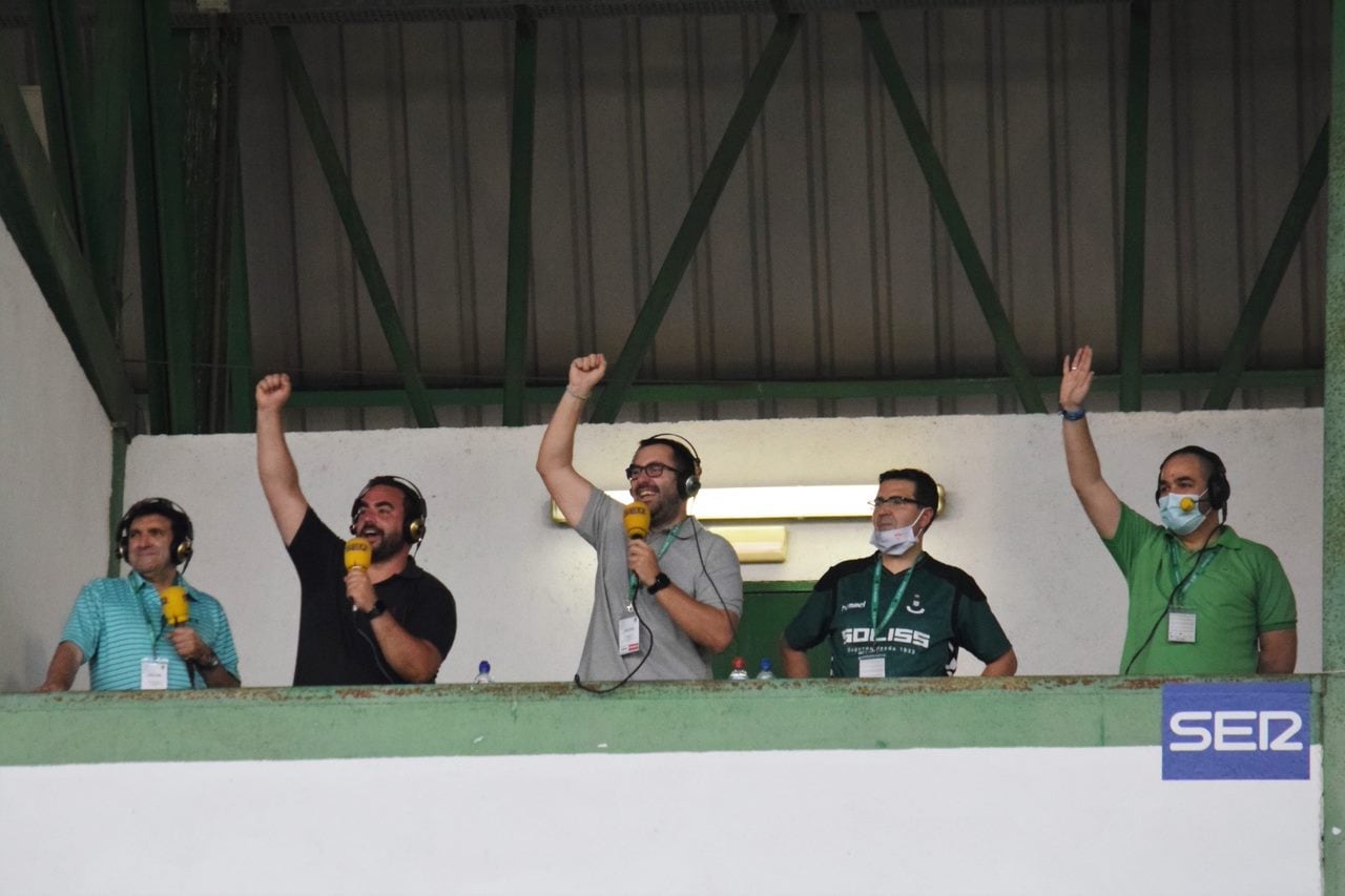 El equipo de Carrusel Toledo en el programa especial del ascenso a Segunda RFEF