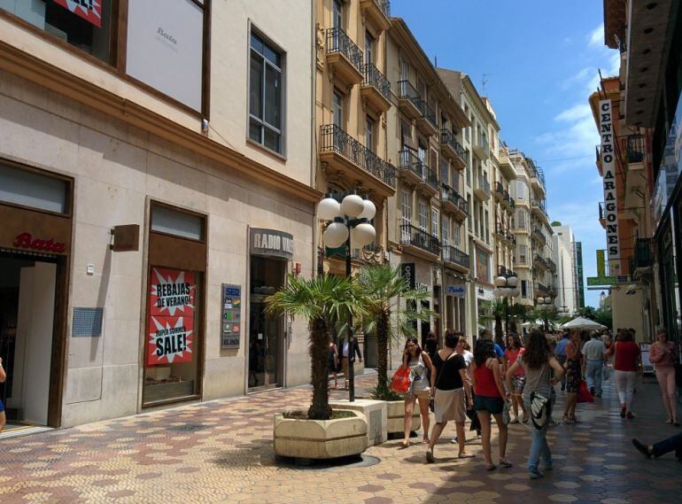 Calle Don Juan de Austria, zona comercial de Valencia